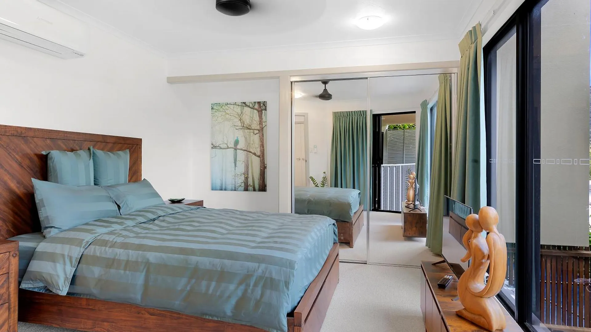 Apartment The Heart Stay - Airlie Beach