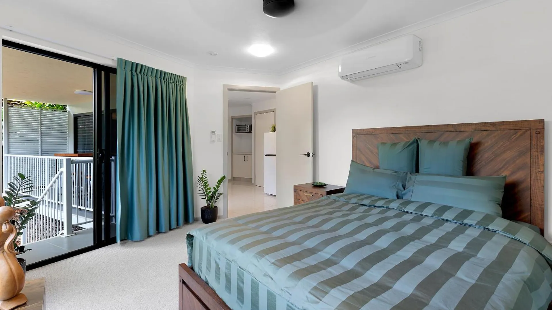 Apartment The Heart Stay - Airlie Beach